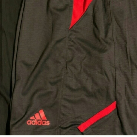 Adidas Athletic Shorts Mens Carbon Black & Red - Picture 4 of 5